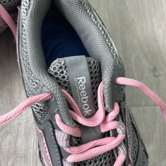 Reebok Woman Pheeham DMX Ride Running Sneakers Gray/Pink size 6.5 - Picture 6 of 9
